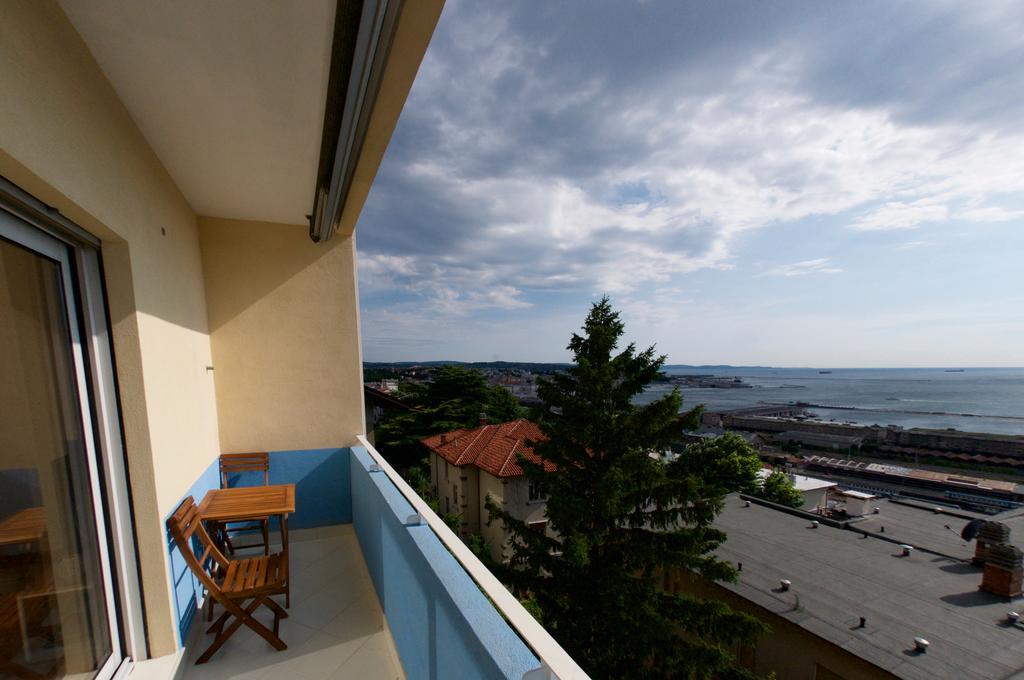 Seatrieste Bagian luar foto